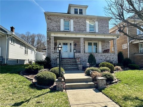 Single Family Residence in Wellsburg WV 2004 Commerce Street.jpg