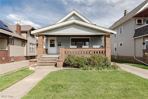 Single Family Residence in Cleveland OH 3695 W 136th Street.jpg