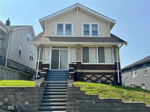 Single Family Residence in Follansbee WV 808 Gilbert Avenue.jpg