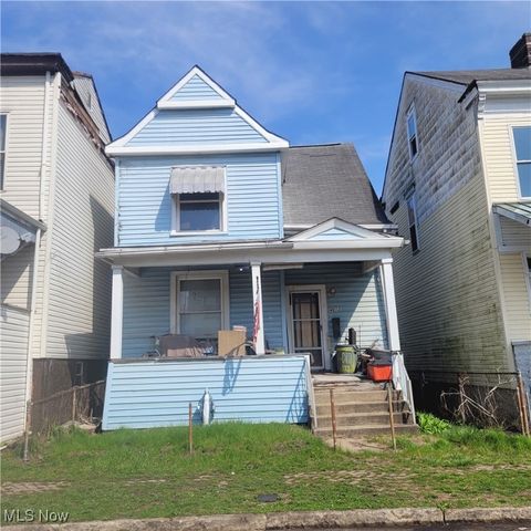 Single Family Residence in Wheeling WV 4012 Wood Street.jpg