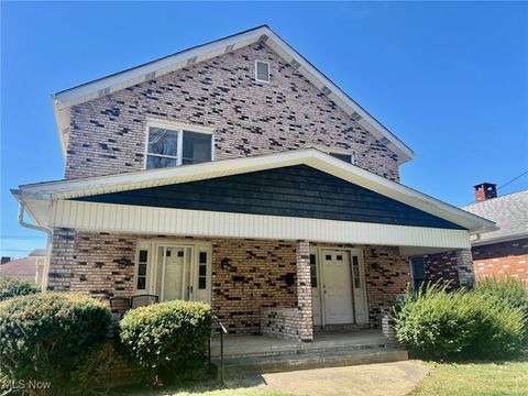 Duplex in Wellsburg WV 2003-2005 Pleasant Avenue.jpg