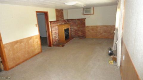 Single Family Residence in New Cumberland WV 1872 Mayhew Road 28.jpg
