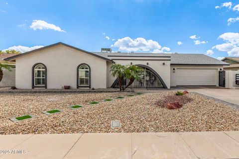 Single Family Residence in Glendale AZ 5129 W ECHO Lane.jpg