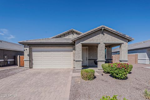 Single Family Residence in Glendale AZ 5048 N 84TH Drive.jpg