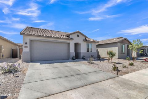 Single Family Residence in Buckeye AZ 25271 W HIDALGO Avenue.jpg