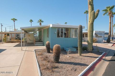 Manufactured Home in Apache Junction AZ 800 APACHE Trail.jpg