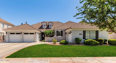 Single Family Residence in Gilbert AZ 3153 E LINDA Lane.jpg