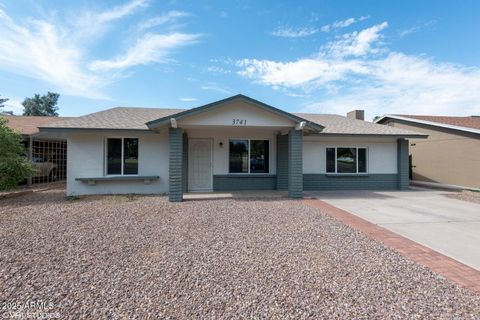 Single Family Residence in Phoenix AZ 3741 POINSETTIA Drive.jpg