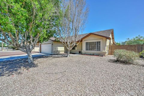 Single Family Residence in Glendale AZ 6623 N 85TH Avenue.jpg
