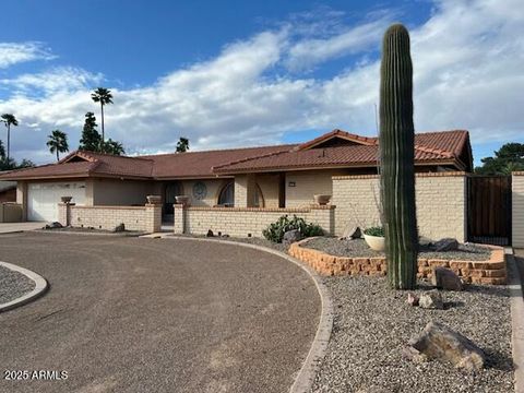 Single Family Residence in Phoenix AZ 218 CARIBBEAN Lane.jpg