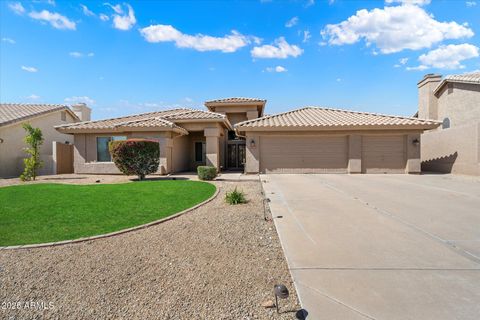 Single Family Residence in Scottsdale AZ 18908 94TH Place.jpg