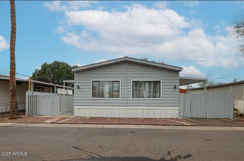 Manufactured Home in Glendale AZ 8595 71St Avenue.jpg