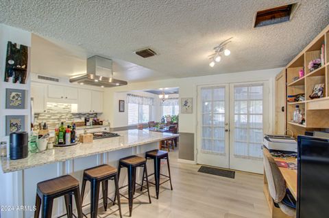 Single Family Residence in Phoenix AZ 14609 MONTEGO Court.jpg