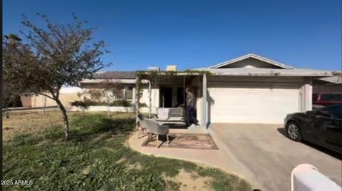 Single Family Residence in Phoenix AZ 1010 VILLA RITA Drive.jpg