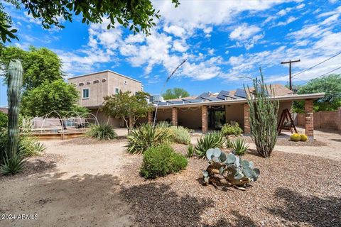 Single Family Residence in Phoenix AZ 8106 11TH Street.jpg