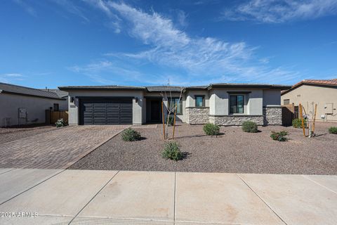 Single Family Residence in Glendale AZ 8356 W CAROLE Lane.jpg