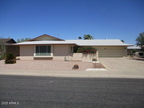 Single Family Residence in Sun City AZ 11040 W OAK RIDGE Road.jpg