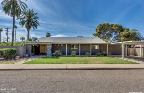 Single Family Residence in Phoenix AZ 2645 GLENROSA Avenue.jpg