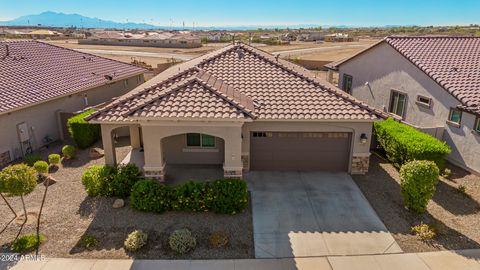 Single Family Residence in Buckeye AZ 20403 W Calle Encorvada.jpg