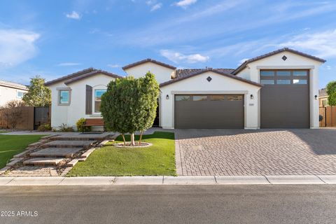 Single Family Residence in Glendale AZ 12539 TUCKEY Lane.jpg