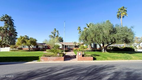 Single Family Residence in Phoenix AZ 2238 San Juan Avenue.jpg