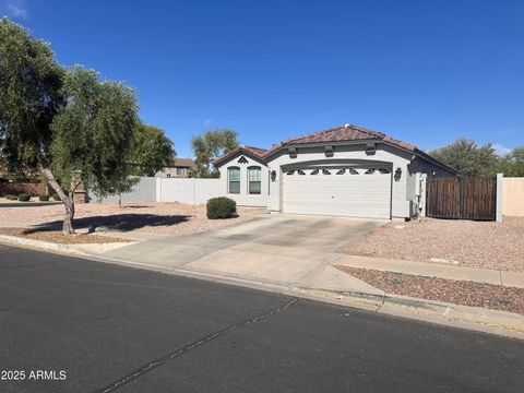 Single Family Residence in Gilbert AZ 6092 S BRIDAL VAIL Drive.jpg