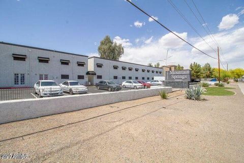 Condominium in Phoenix AZ 18202 CAVE CREEK Road.jpg