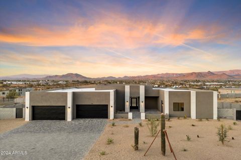 Single Family Residence in Phoenix AZ 256 TUMBLEWEED Drive.jpg