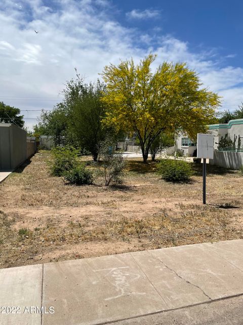  in Phoenix AZ 1305 Glenrosa Avenue.jpg