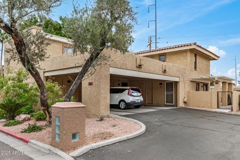 Condominium in Phoenix AZ 1131 NORTH Lane.jpg