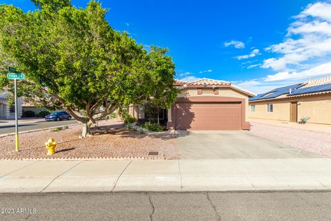 Single Family Residence in Glendale AZ 11032 FRIER Drive.jpg