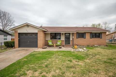 Single Family Residence in Springdale AR 2205 Jean Street.jpg
