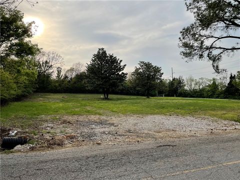 Unimproved Land in Springdale AR 5254 N Graham Road.jpg