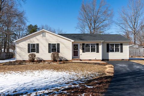 Single Family Residence in STUARTS DRAFT VA 6 Canton Ln.jpg