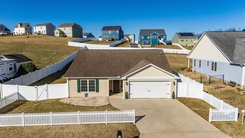 Single Family Residence in STUARTS DRAFT VA 84 Lofty Cir.jpg
