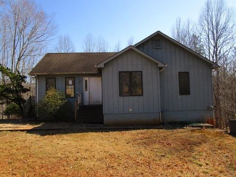 Single Family Residence in FABER VA 385 Lakeland Ln.jpg