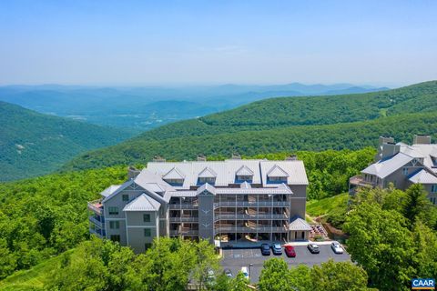 Condominium in WINTERGREEN RESORT VA 1921 High Ridge Pl Condos.jpg