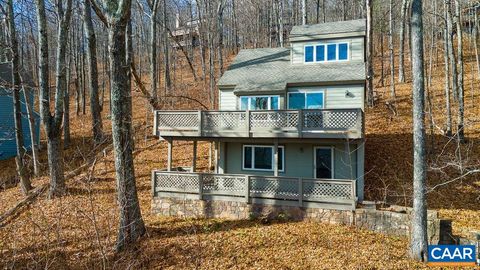 Single Family Residence in WINTERGREEN VA 38 Firtree Dr.jpg