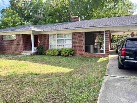Single Family Residence in Union SC 100 Culbreath Hgts Hts.jpg
