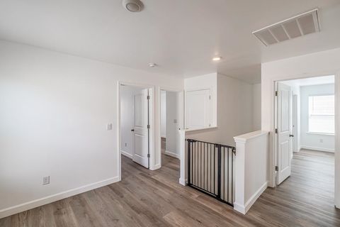 Single Family Residence in Boiling Springs SC 5077 Pratt Drive 21.jpg