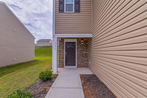 Single Family Residence in Boiling Springs SC 5077 Pratt Drive 4.jpg