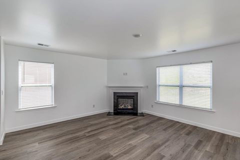 Single Family Residence in Boiling Springs SC 5077 Pratt Drive 12.jpg