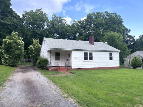 Single Family Residence in Spartanburg SC 103 Neely Ave.jpg