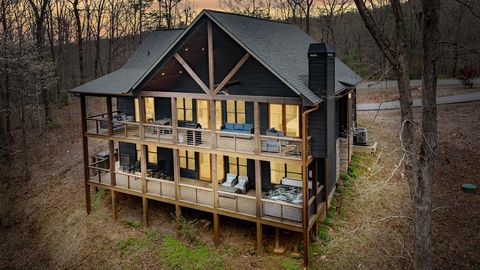 Single Family Residence in Blue Ridge GA 140 Arbor Way.jpg