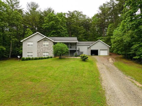 Single Family Residence in Blairsville GA 289 12 Point Road.jpg