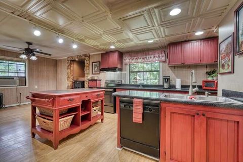 Single Family Residence in Blairsville GA 175 Loblolly Lane 23.jpg