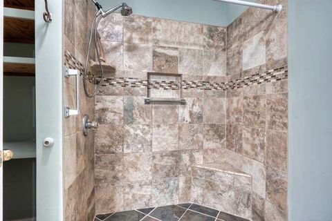 Single Family Residence in Blairsville GA 175 Loblolly Lane 35.jpg