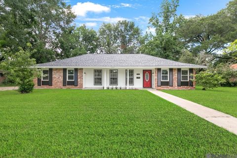 Single Family Residence in Baton Rouge LA 11227 Glenhaven Dr.jpg