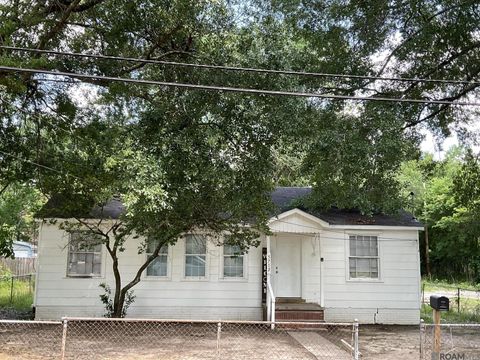 Single Family Residence in Baton Rouge LA 5736 Beechwood Dr.jpg