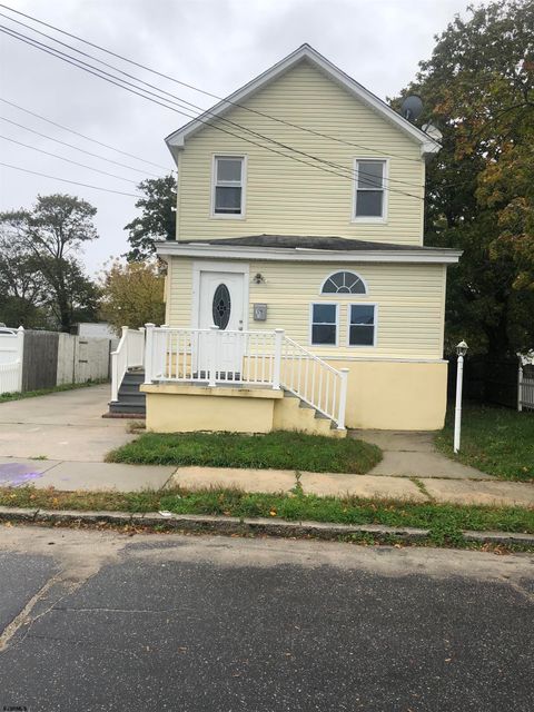 Duplex in Pleasantville NJ 129 Shadeland Ave.jpg